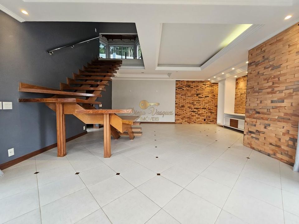 Casa à venda com 3 quartos, 275m² - Foto 9