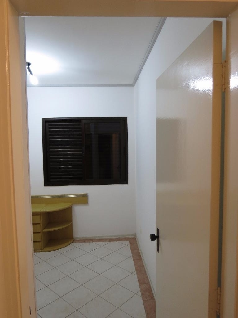 Apartamento à venda com 3 quartos, 72m² - Foto 23