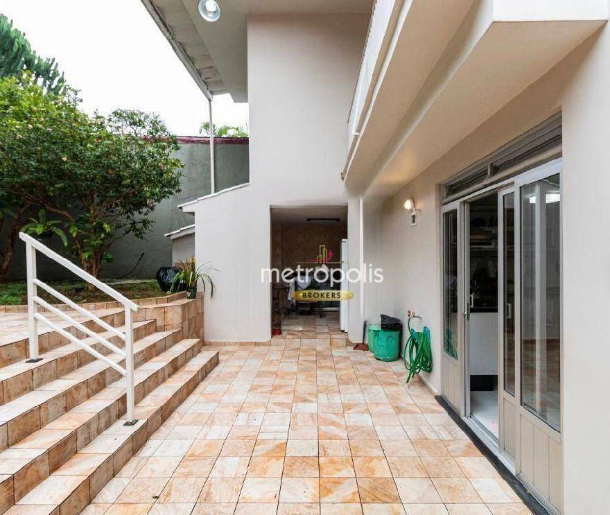 Sobrado à venda com 4 quartos, 348m² - Foto 32