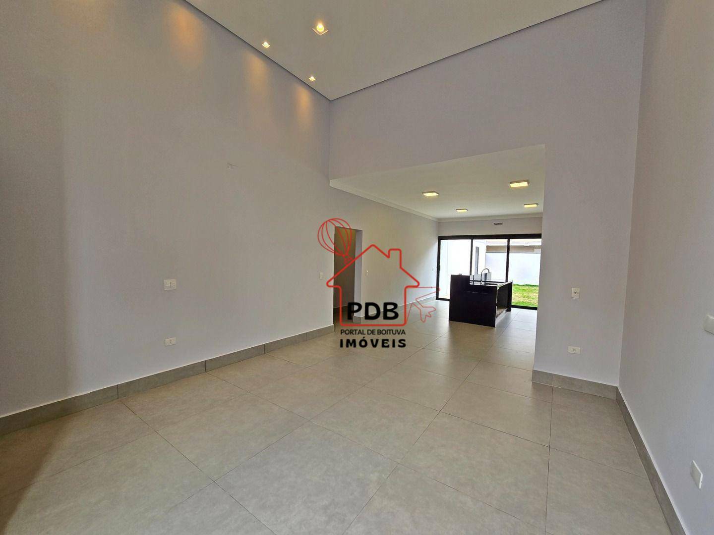 Casa, 3 quartos, 136 m² - Foto 2