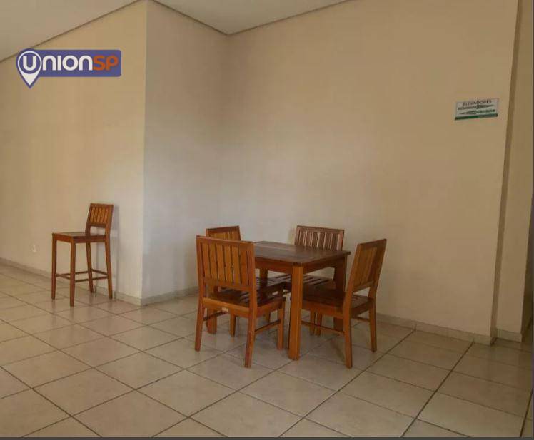 Apartamento à venda com 2 quartos, 58m² - Foto 16