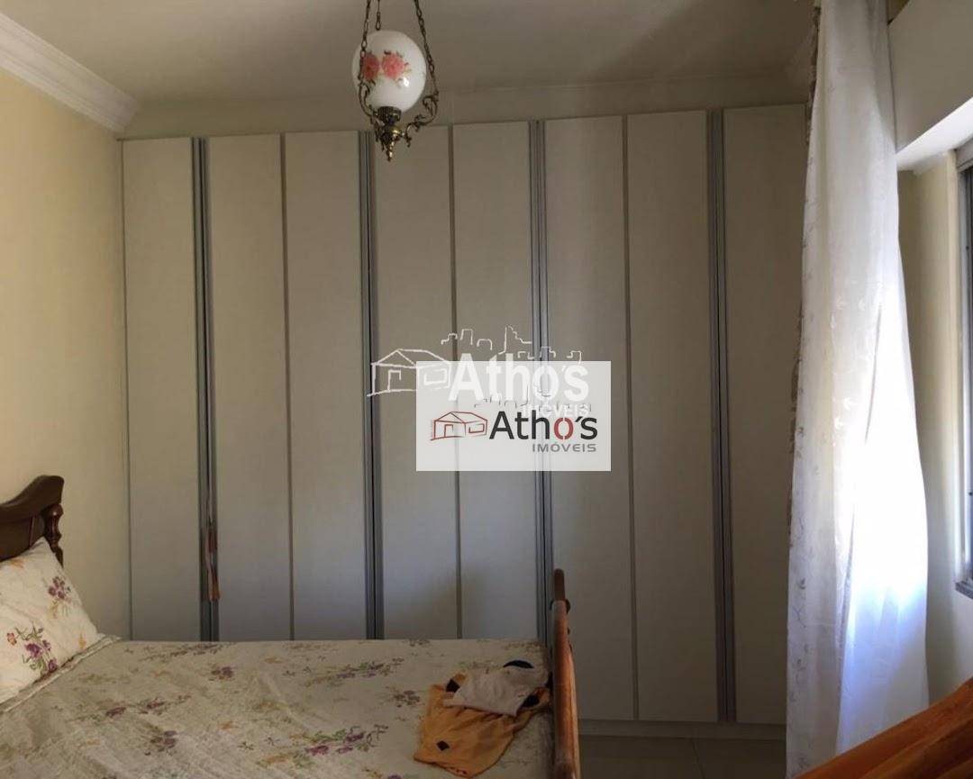 Apartamento à venda com 3 quartos, 146m² - Foto 19