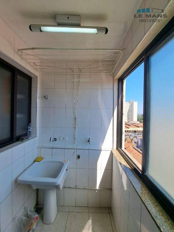 Apartamento à venda com 3 quartos, 75m² - Foto 5