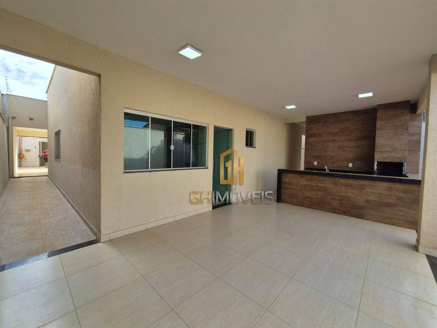 Casa à venda com 3 quartos, 200m² - Foto 3