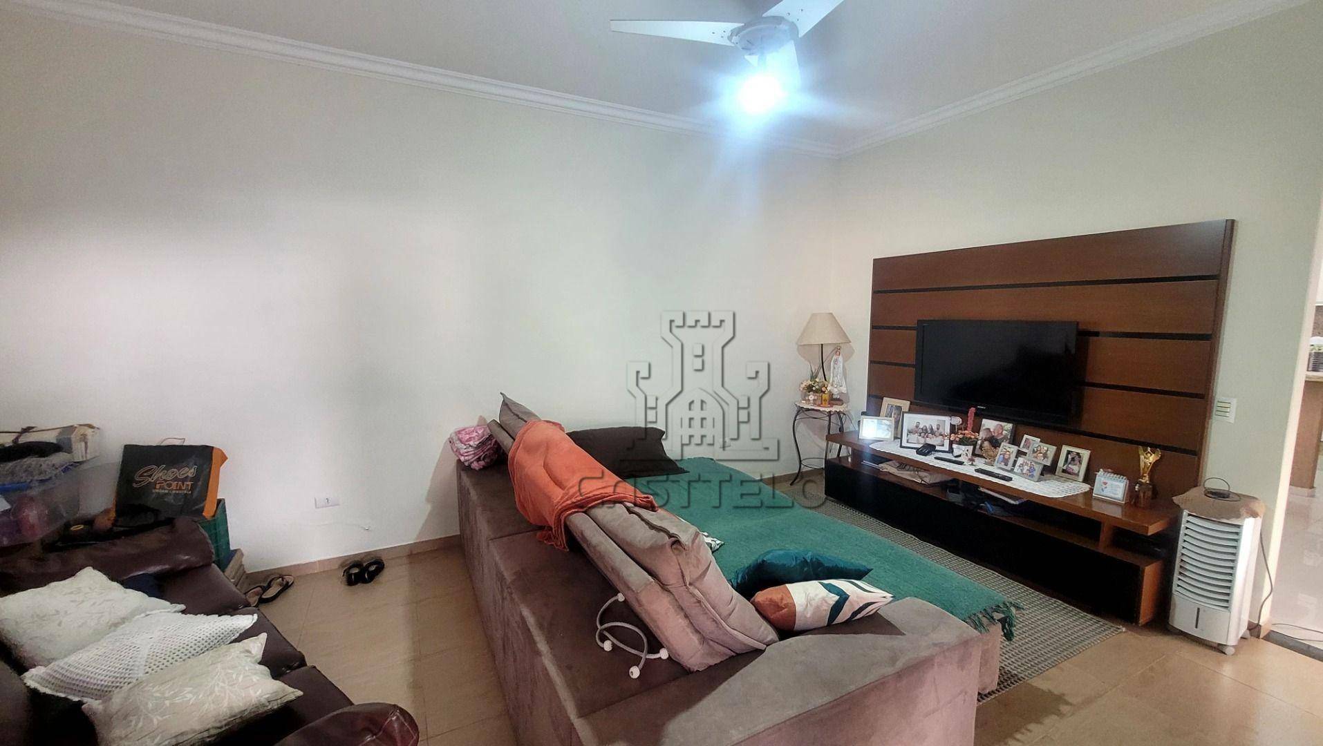 Casa à venda com 4 quartos, 160m² - Foto 5