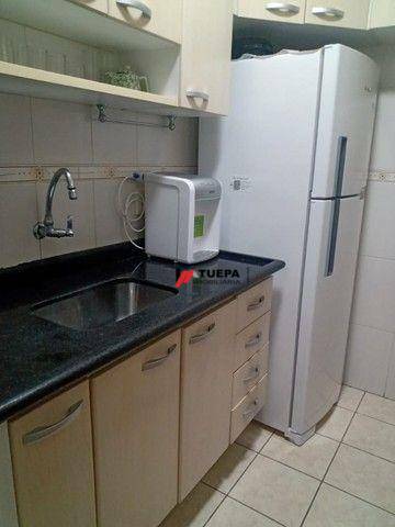 Apartamento à venda com 3 quartos, 65m² - Foto 2