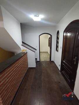 Sobrado à venda com 3 quartos, 160m² - Foto 2