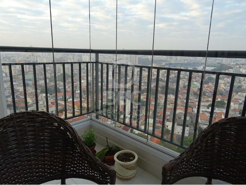 Apartamento à venda com 2 quartos, 63m² - Foto 8