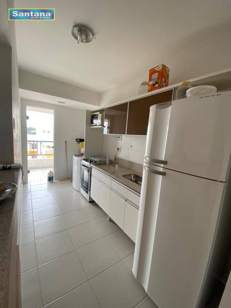 Apartamento à venda com 3 quartos, 80m² - Foto 3