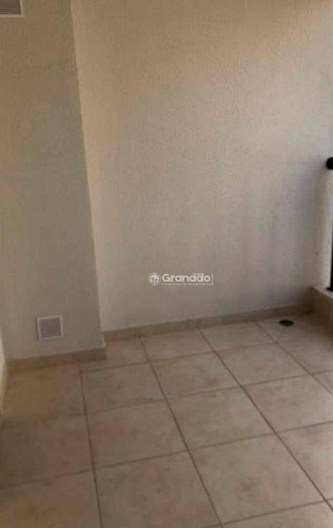 Apartamento à venda com 3 quartos, 79m² - Foto 22