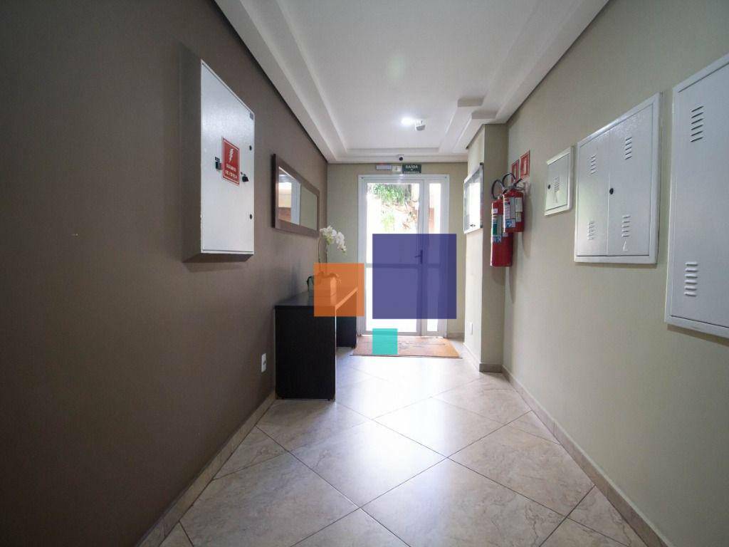 Apartamento à venda com 3 quartos, 75m² - Foto 35