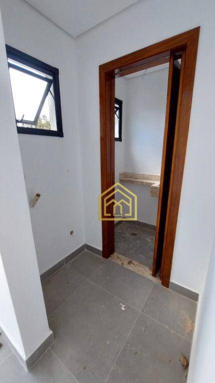 Cobertura à venda com 2 quartos, 74m² - Foto 4