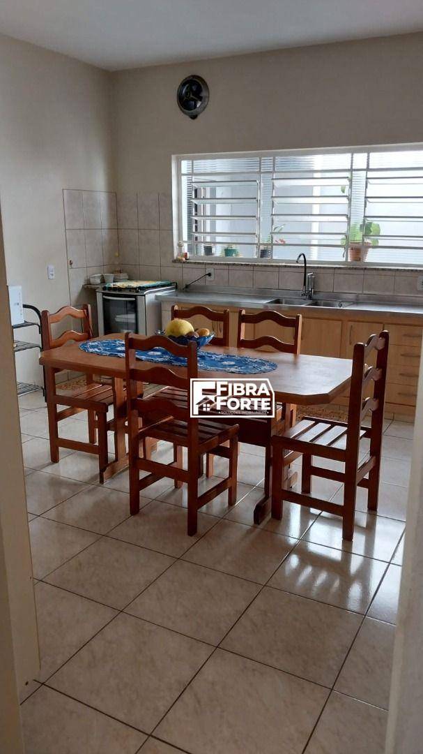 Casa, 3 quartos, 302 m² - Foto 9