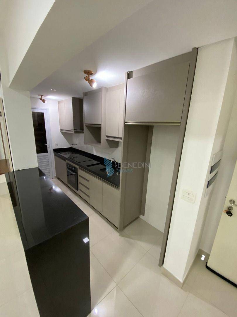 Apartamento à venda com 1 quarto, 55m² - Foto 3