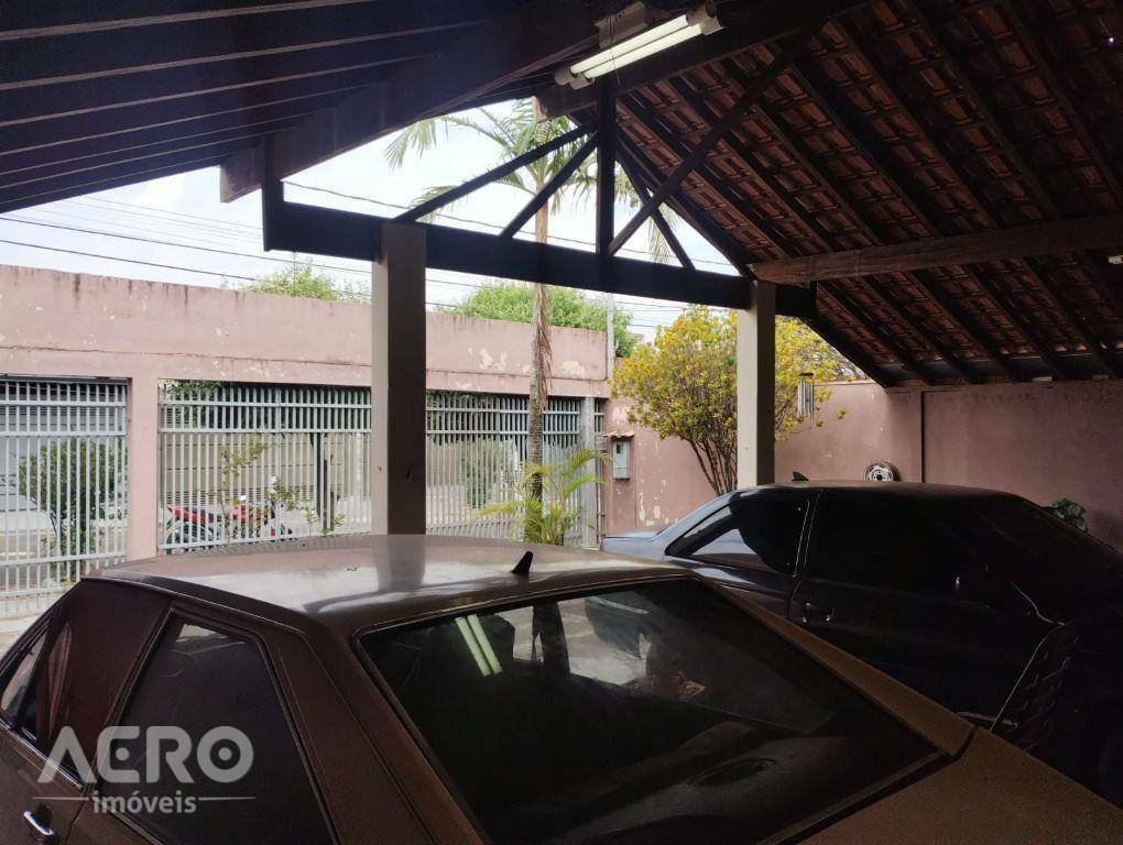 Casa à venda com 3 quartos, 140m² - Foto 4