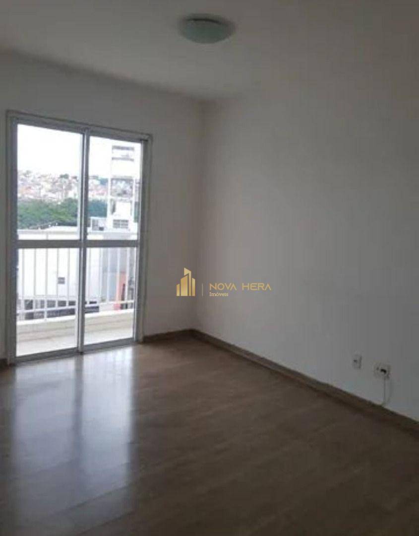 Apartamento à venda com 2 quartos, 61m² - Foto 5