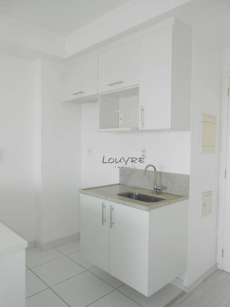 Apartamento para alugar com 1 quarto, 45m² - Foto 16