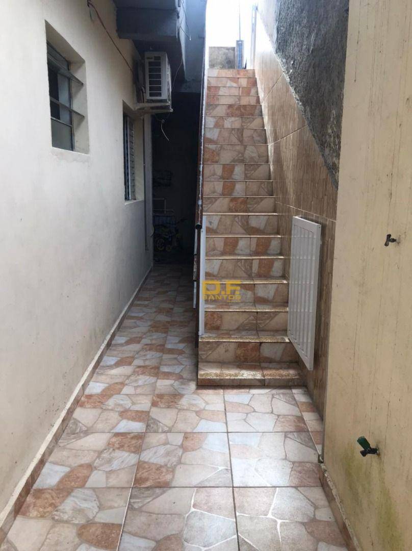 Sobrado à venda com 4 quartos, 1m² - Foto 15