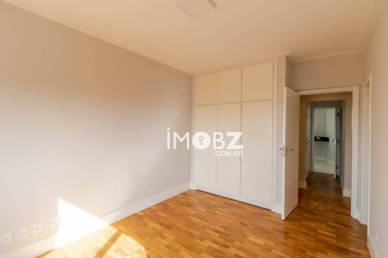 Apartamento à venda com 4 quartos, 221m² - Foto 52