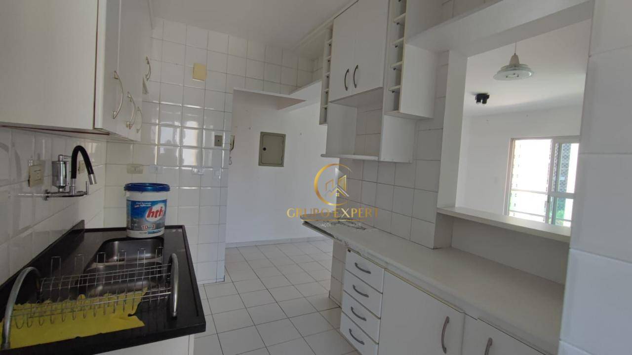 Apartamento à venda com 3 quartos, 73m² - Foto 18