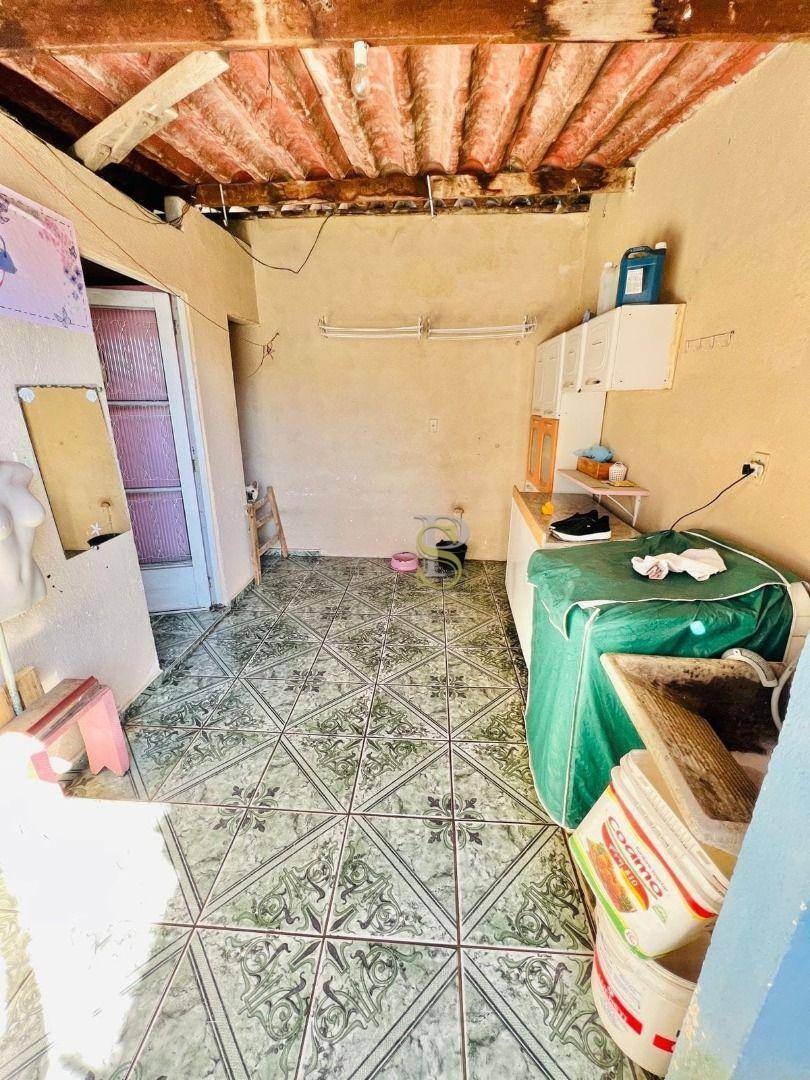 Casa à venda com 2 quartos, 100m² - Foto 8