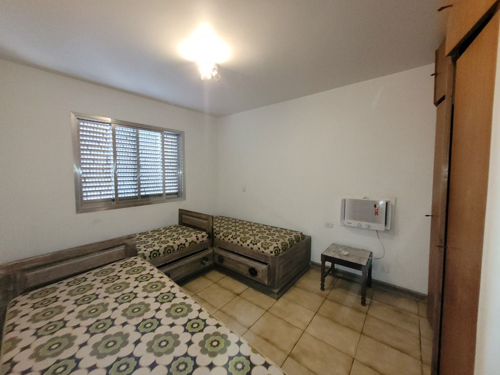 Apartamento à venda com 3 quartos, 140m² - Foto 12