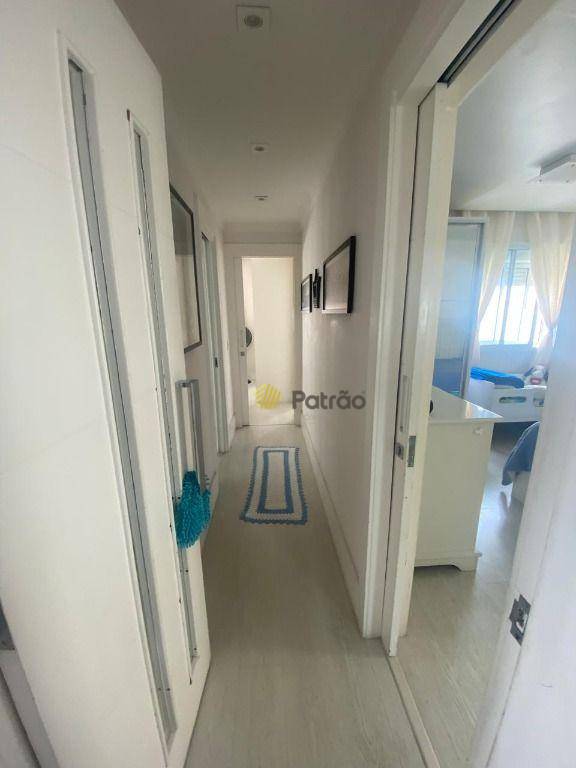 Apartamento à venda com 3 quartos, 156m² - Foto 9