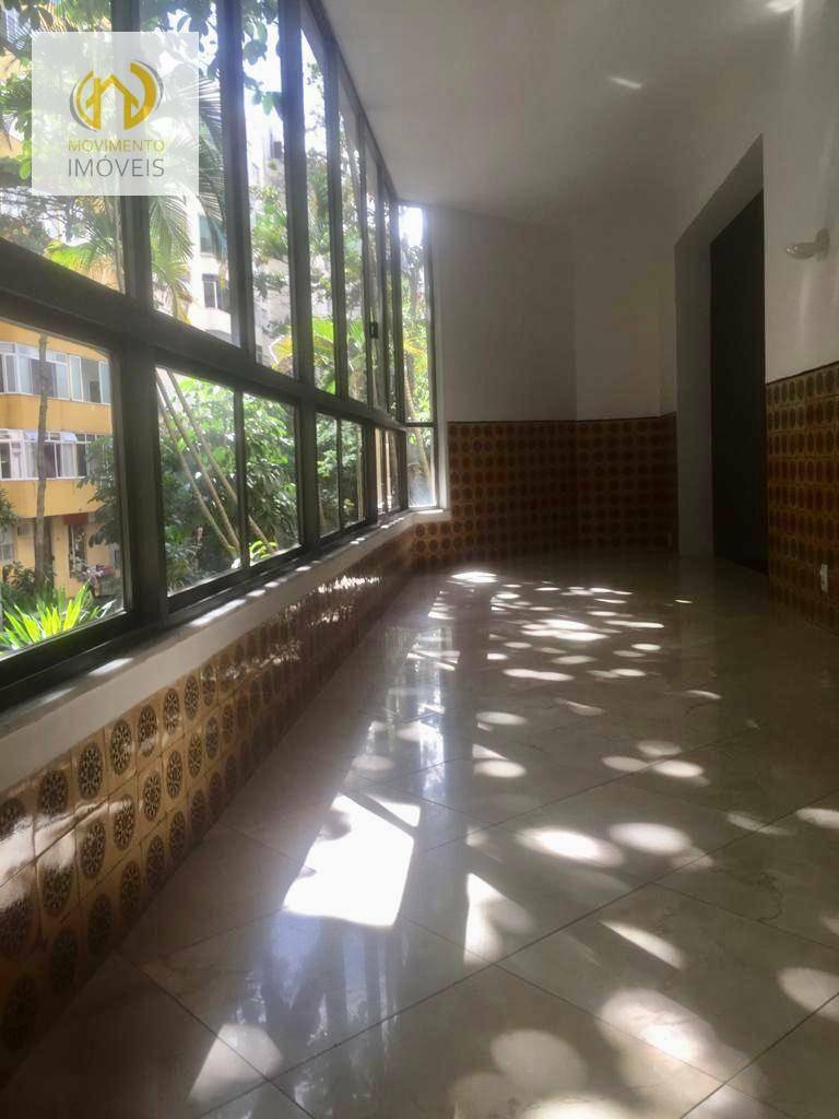 Apartamento à venda com 4 quartos, 205m² - Foto 1