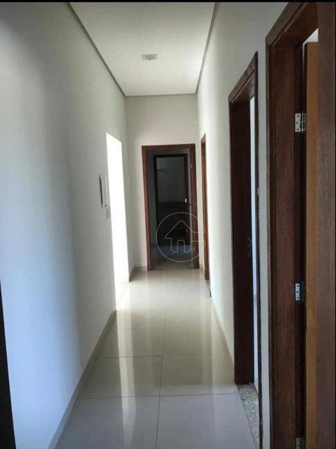 Casa à venda com 4 quartos, 297m² - Foto 10