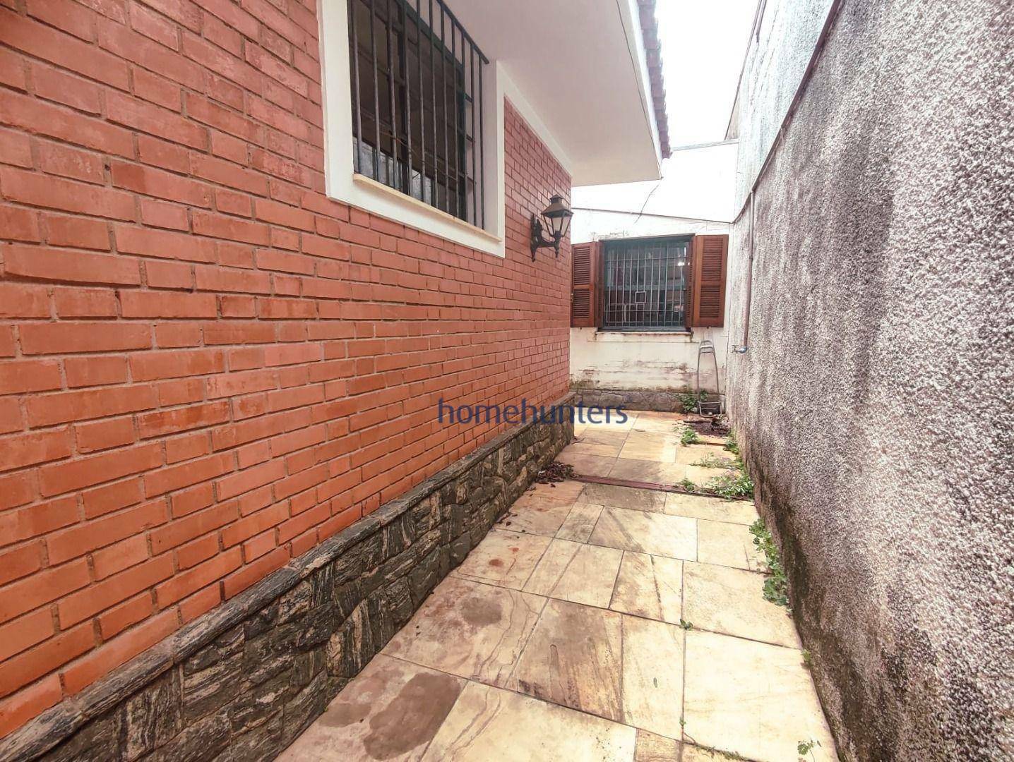 Casa para alugar com 4 quartos, 294m² - Foto 15