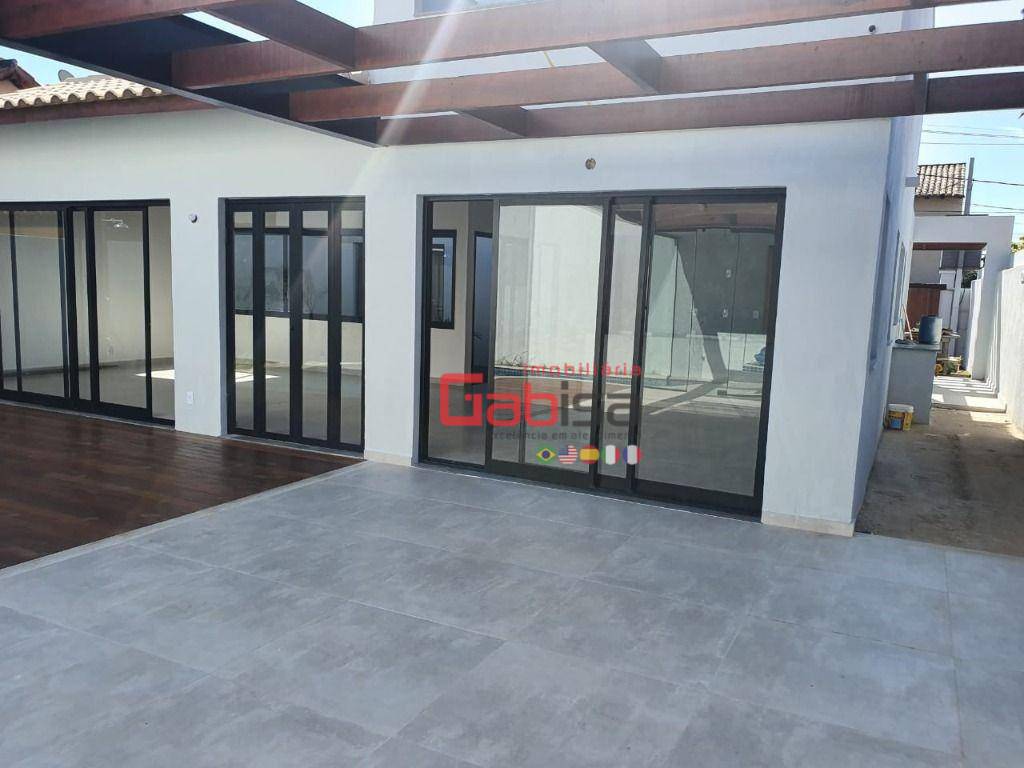 Casa à venda com 4 quartos, 299m² - Foto 10