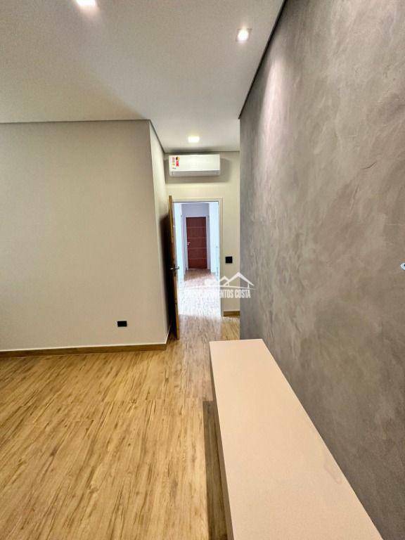 Casa de Condomínio à venda com 3 quartos, 220m² - Foto 2