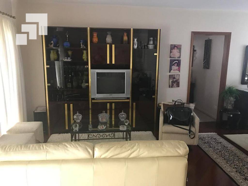 Apartamento à venda com 3 quartos, 123m² - Foto 1