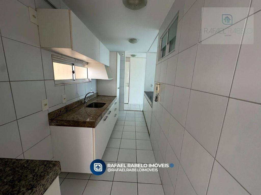 Apartamento à venda com 3 quartos, 80m² - Foto 3