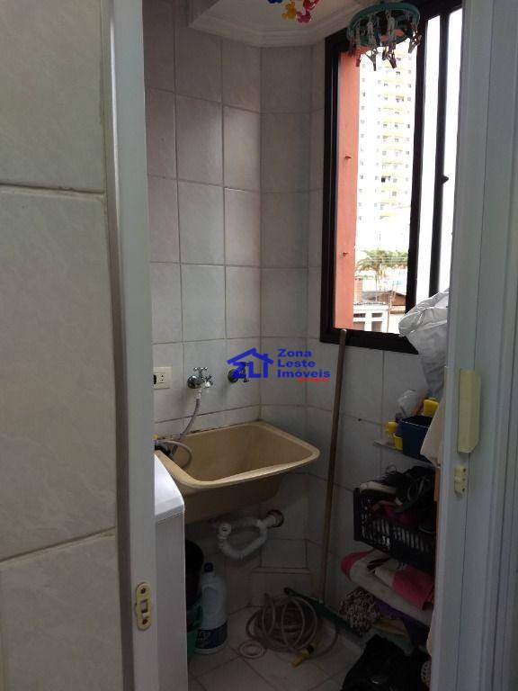 Apartamento à venda com 2 quartos, 60m² - Foto 10