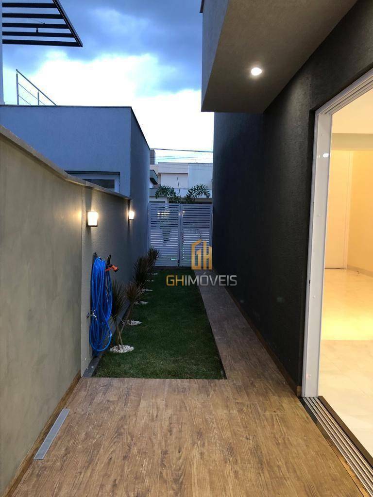 Casa de Condomínio à venda com 4 quartos, 200m² - Foto 19