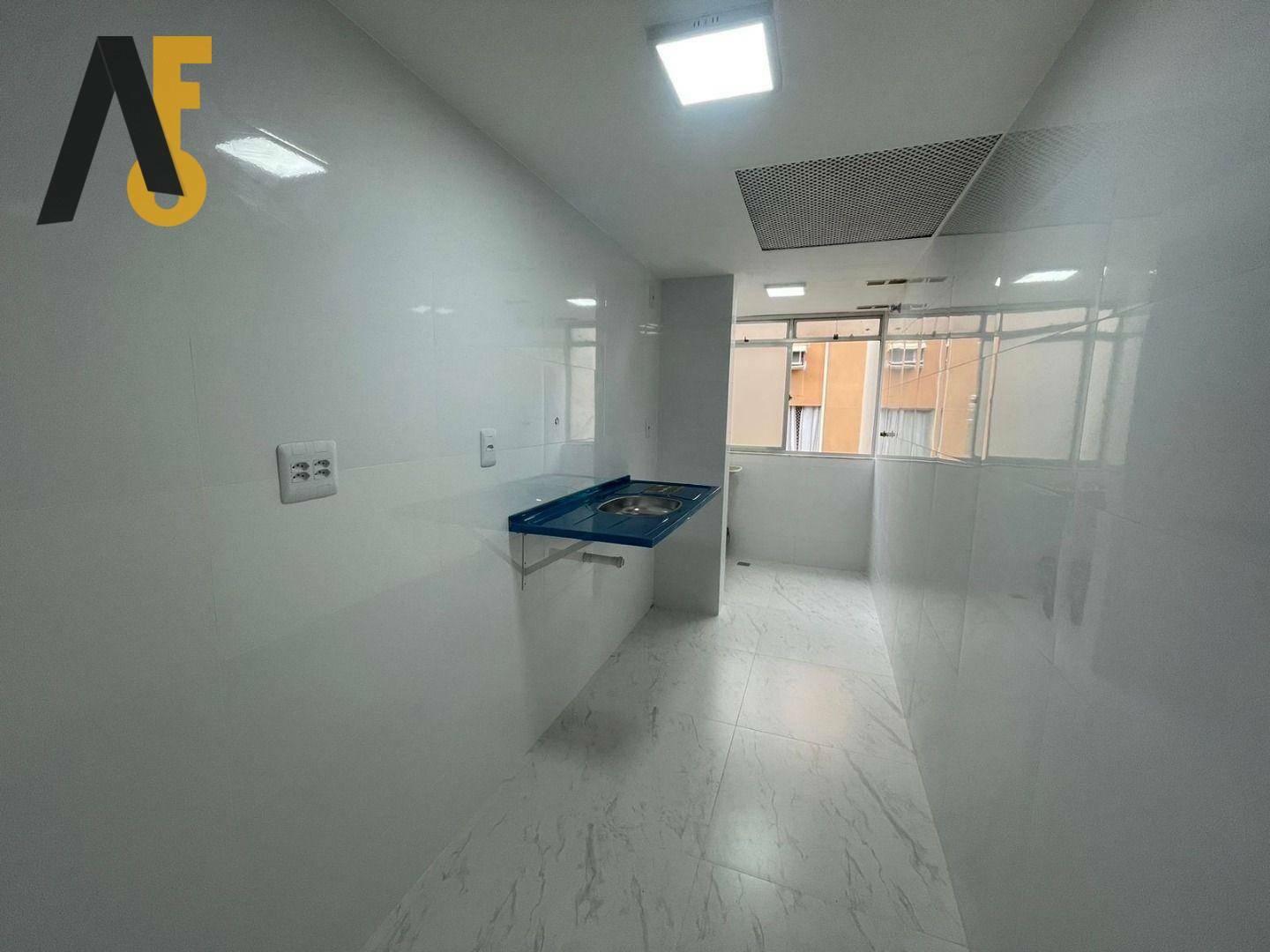 Apartamento à venda com 3 quartos, 62m² - Foto 3