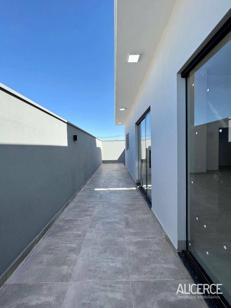 Casa de Condomínio à venda com 3 quartos, 141m² - Foto 17