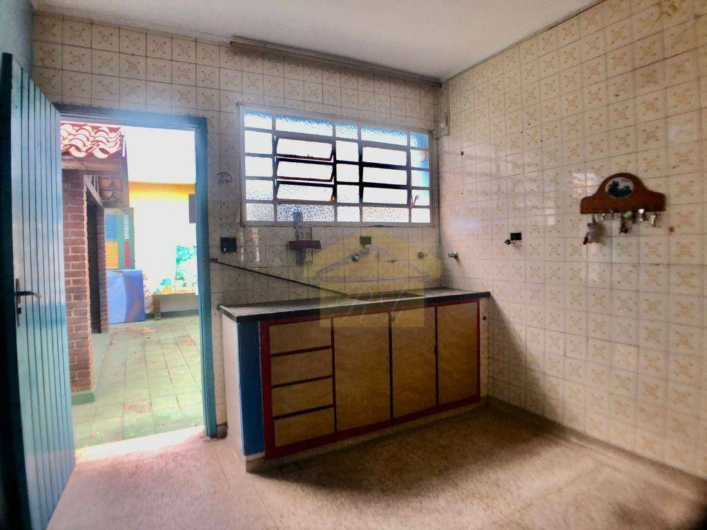 Sobrado à venda com 3 quartos, 250m² - Foto 6