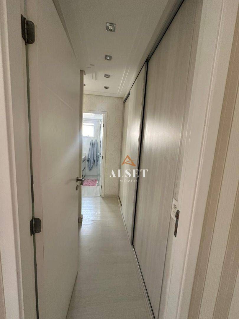 Apartamento à venda com 3 quartos, 125m² - Foto 14