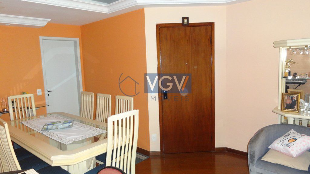 Apartamento à venda com 3 quartos, 90m² - Foto 4