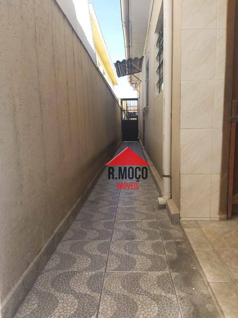 Sobrado à venda com 3 quartos, 150m² - Foto 40