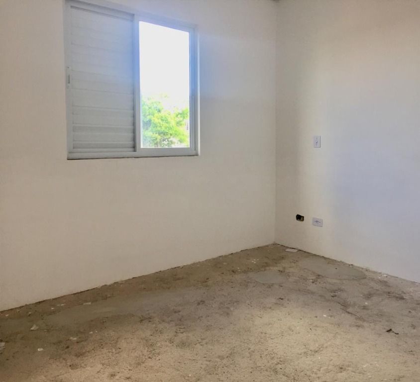 Casa à venda com 2 quartos, 80m² - Foto 19