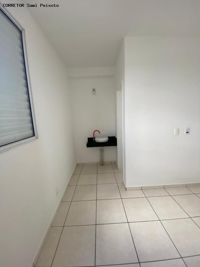 Apartamento para alugar com 2 quartos, 58m² - Foto 11