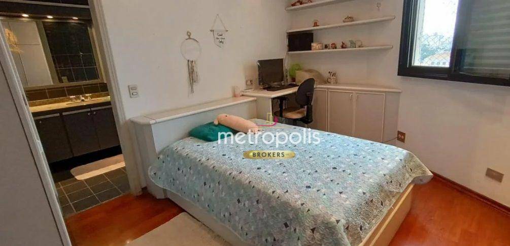 Apartamento à venda com 4 quartos, 200m² - Foto 22