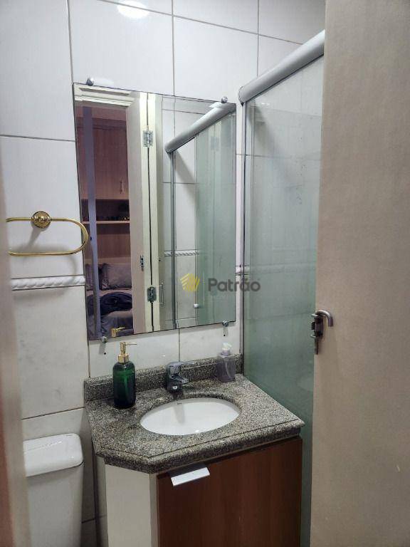 Apartamento à venda com 3 quartos, 109m² - Foto 2