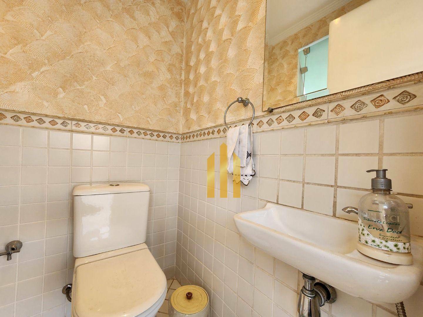 Casa à venda com 3 quartos, 250m² - Foto 25