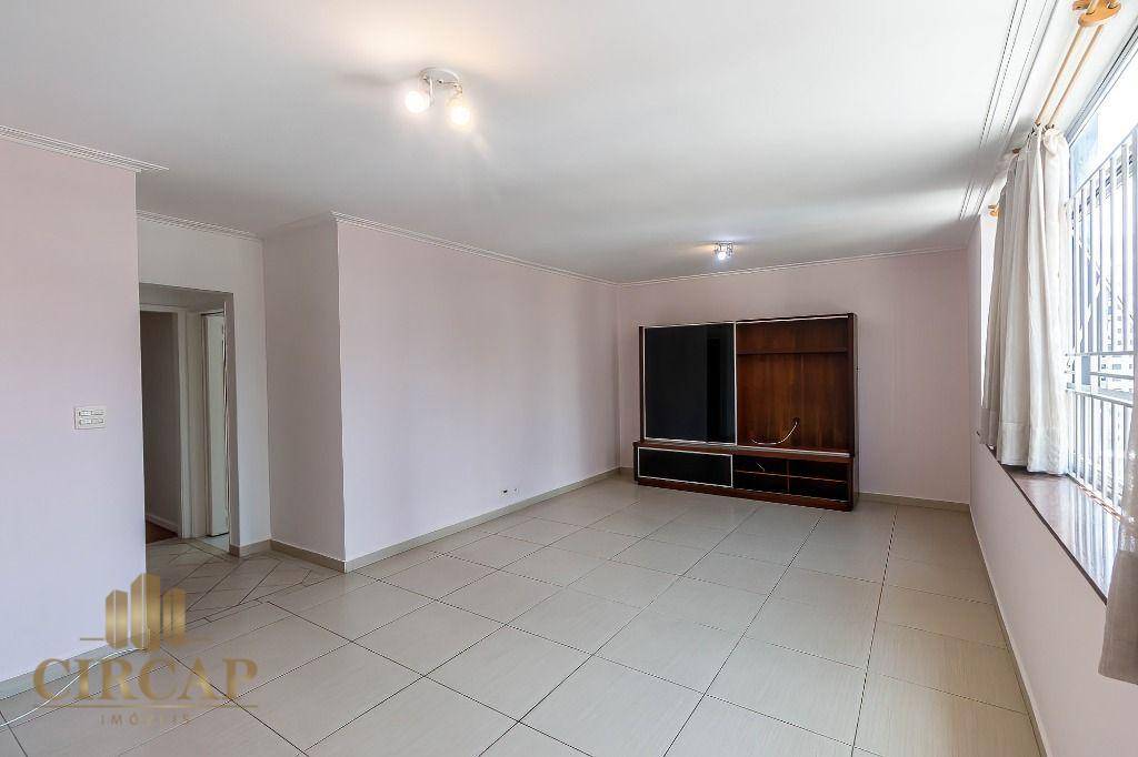 Apartamento à venda com 2 quartos, 103m² - Foto 2