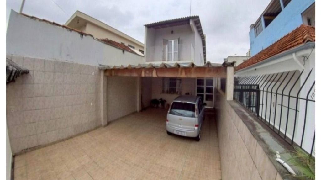 Sobrado à venda com 3 quartos, 220m² - Foto 1