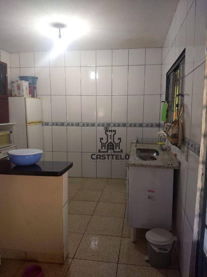 Chácara à venda com 2 quartos, 70m² - Foto 5